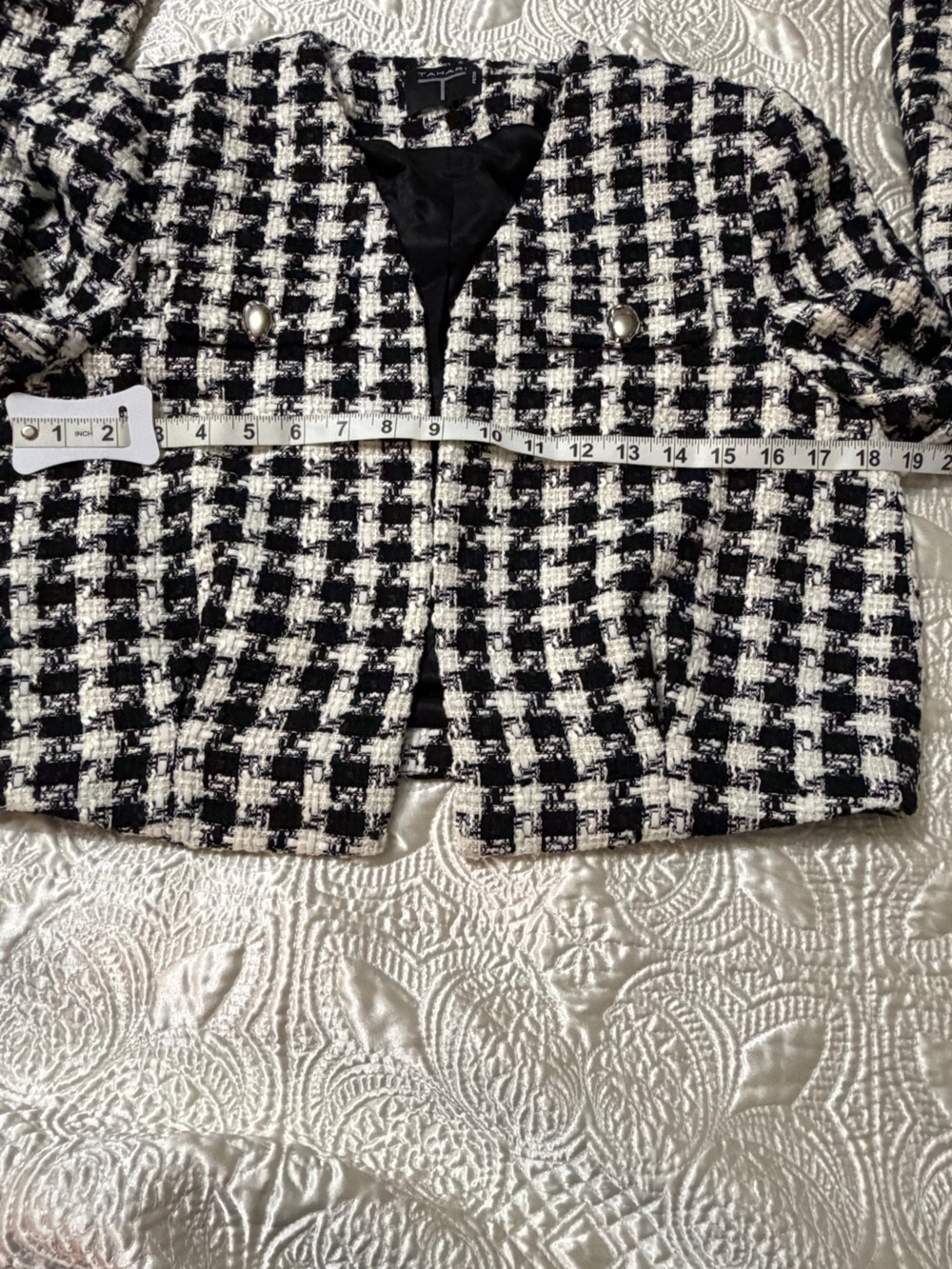 T Tahari Black & White Houndstooth Cropped Jacket - Picture 7 of 11